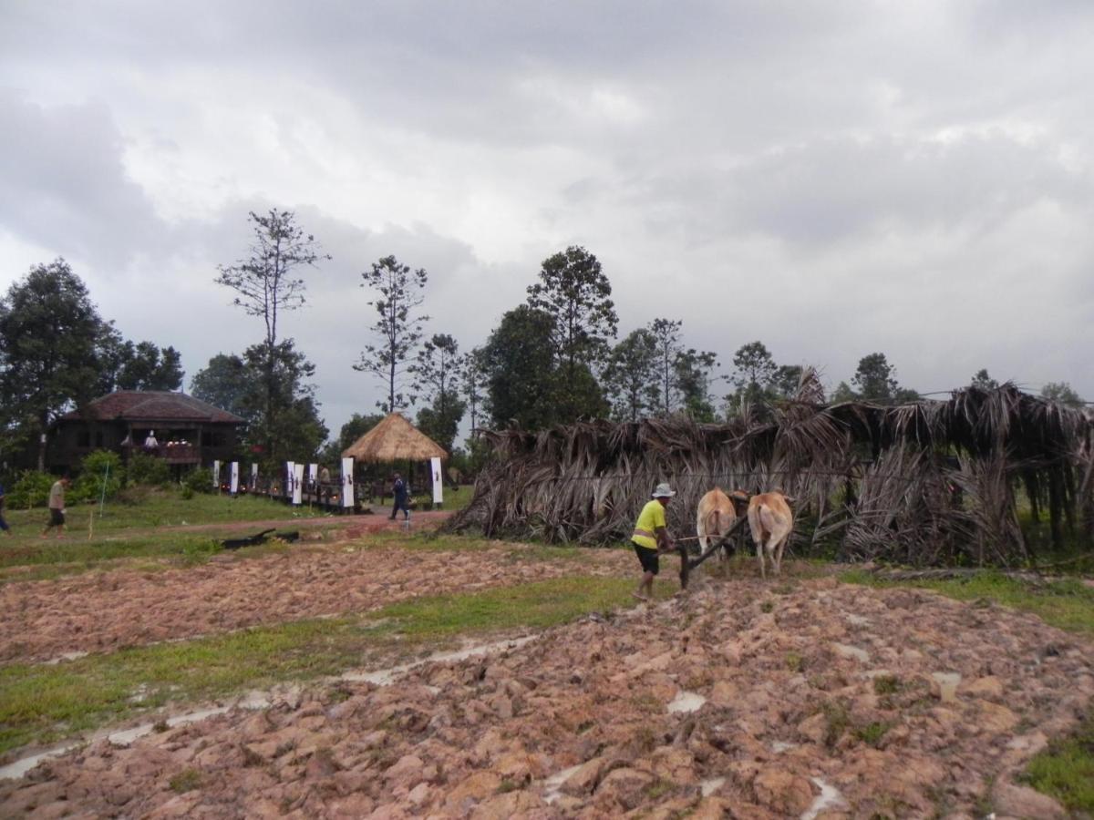 The Bong Thom Homestay Siem Reap Bagian luar foto