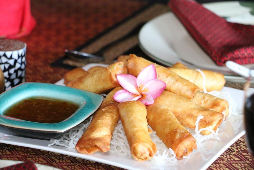 The Bong Thom Homestay Siem Reap Bagian luar foto