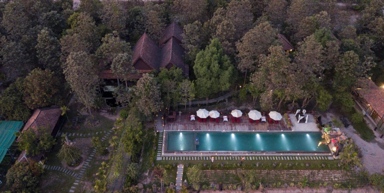 The Bong Thom Homestay Siem Reap Bagian luar foto